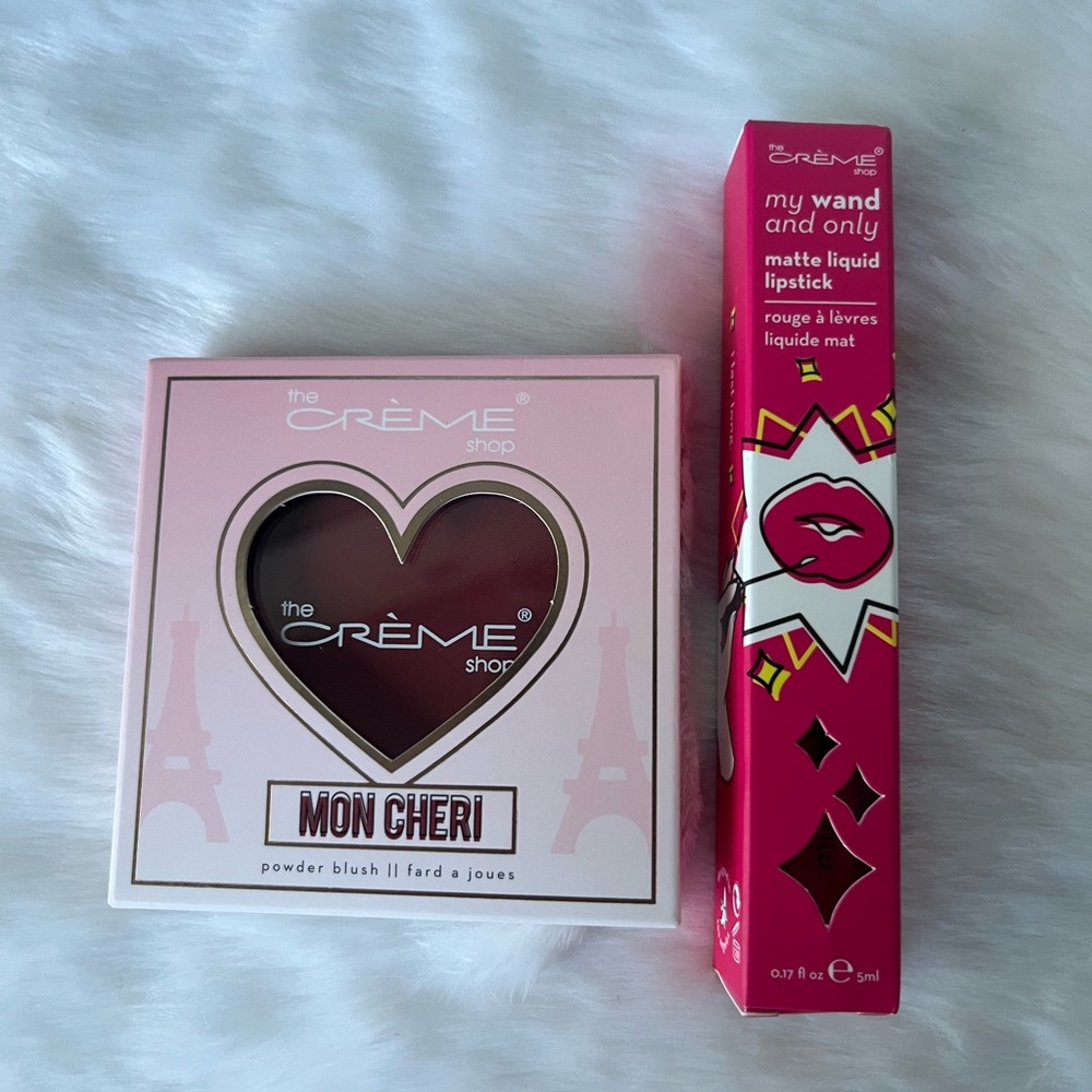 $15 The Crème Shop Makeup and Beauty Accessories Bundle #5 - Picture 2 of 10